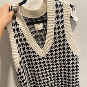 Abercrombie Houndstooth Sweater